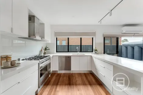 Property photo of 13 Derby Street Pascoe Vale VIC 3044