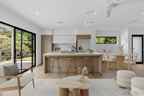 74 Greensill Rd, Albany Creek, QLD 4035