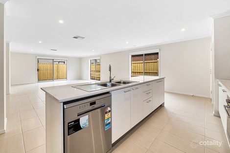 Property photo of 4 Athletic Circuit Clyde VIC 3978