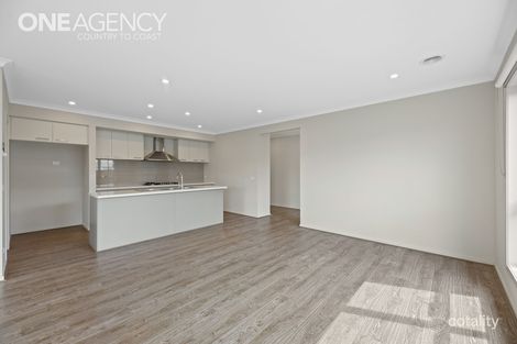 Property photo of 8 Cumberland Avenue Warragul VIC 3820