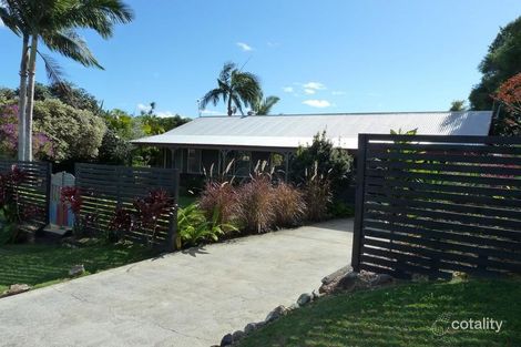 Property photo of 60 Avocado Crescent Bli Bli QLD 4560