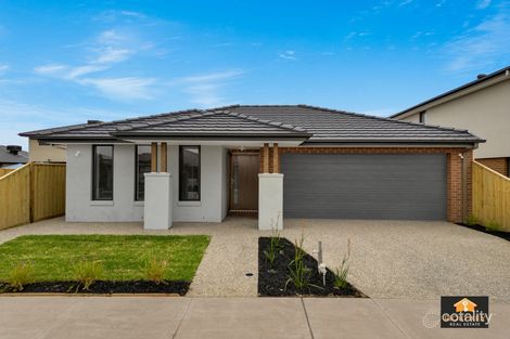 Property photo of 19 Petunia Way Fraser Rise VIC 3336