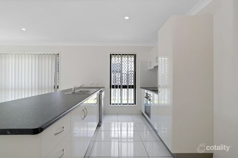 Property photo of 160 Whitehaven Drive Blacks Beach QLD 4740