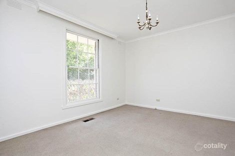 Property photo of 2/9 Tollington Avenue Malvern East VIC 3145