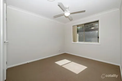 Property photo of 4 Strutt Crescent Metford NSW 2323