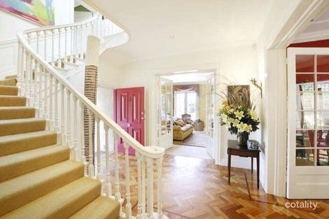 Property photo of 25 Hill Street Toorak VIC 3142