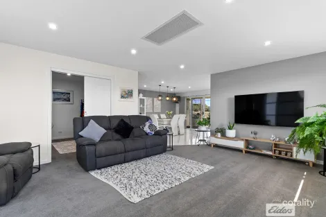 Property photo of 74 Walker Street Wynyard TAS 7325