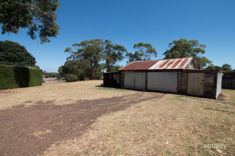 Property photo of 30 Glenormiston Road Noorat VIC 3265