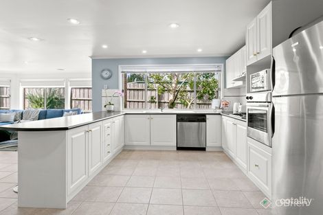 Property photo of 27 Sunny Vale Drive Langwarrin VIC 3910