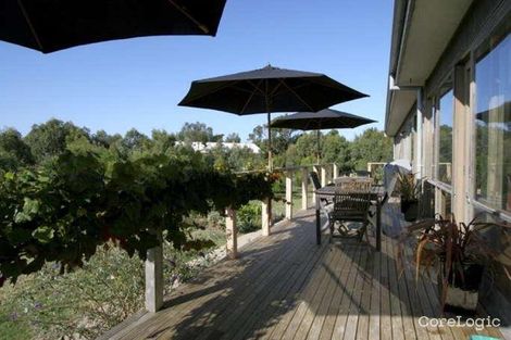 Property photo of 11 Seal Street Point Leo VIC 3916