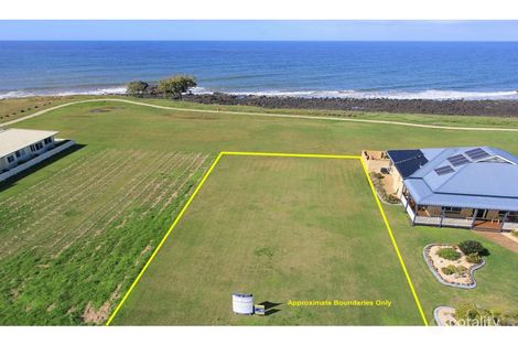 Property photo of 14 Sea Esplanade Elliott Heads QLD 4670