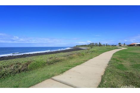 Property photo of 14 Sea Esplanade Elliott Heads QLD 4670