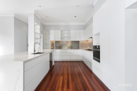 Property photo of 45 Oswin Street Kew East VIC 3102