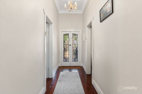 17 Crowther St, Bayswater, WA 6053