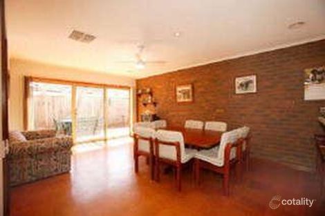 Property photo of 17 Mowbray Drive Wantirna South VIC 3152