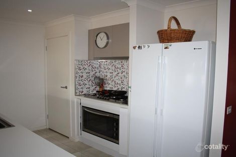 Property photo of 11 Whipbird Street Bairnsdale VIC 3875