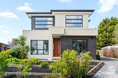 1/8 Dunnell Rise, Berwick, VIC 3806