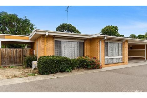 2/28 Barrabool Rd, Highton, VIC 3216