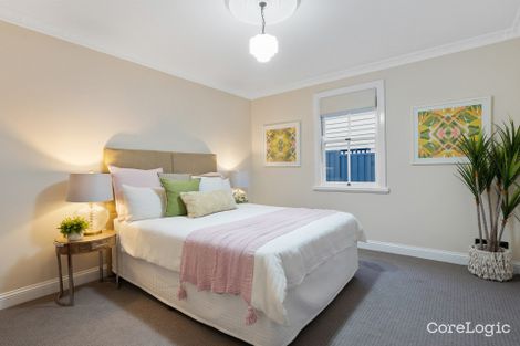 Property photo of 31 Crump Street Holland Park West QLD 4121