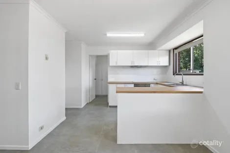 Property photo of 27 Tibbits Street Bundamba QLD 4304