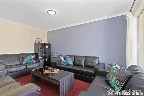 Property photo of 96 Waterfoot Loop Canning Vale WA 6155