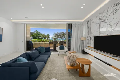 Property photo of 1/142 Marine Parade Miami QLD 4220