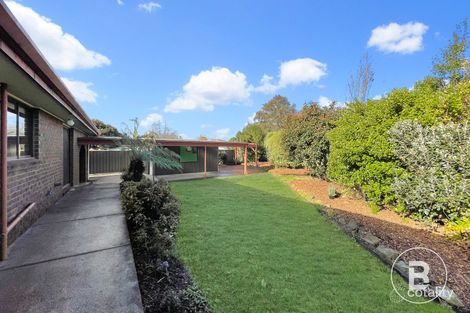 Property photo of 2 Laurine Court Wendouree VIC 3355
