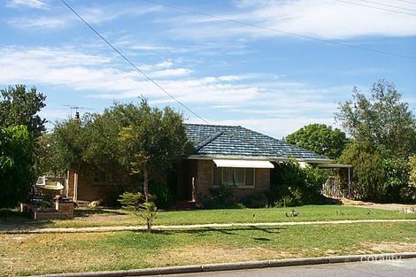 5 Worley St, Willagee, WA 6156