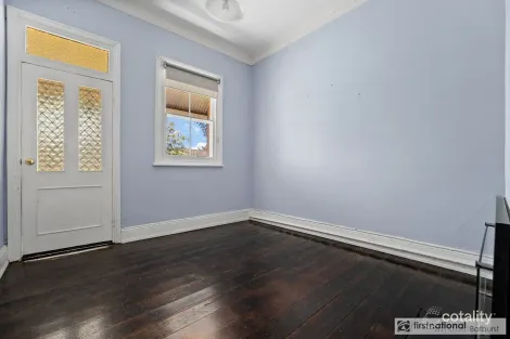 Property photo of 14 Henry Street Bathurst NSW 2795