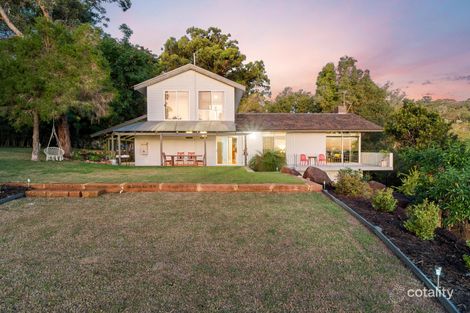 Property photo of 11 Faye Crescent Gooseberry Hill WA 6076