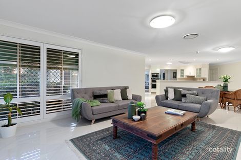 Property photo of 5 Holm Place Carindale QLD 4152