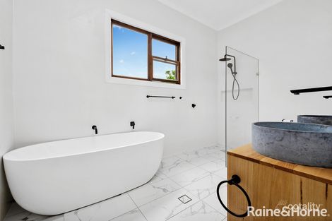 Property photo of 209 Peel Street Bathurst NSW 2795