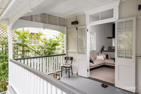 Property photo of 31 Connor Street Kangaroo Point QLD 4169