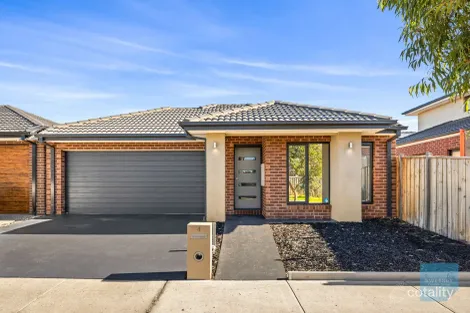 4 Hutton St, Deanside, VIC 3336