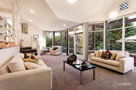 Property photo of 10 Watson Avenue Mont Albert North VIC 3129