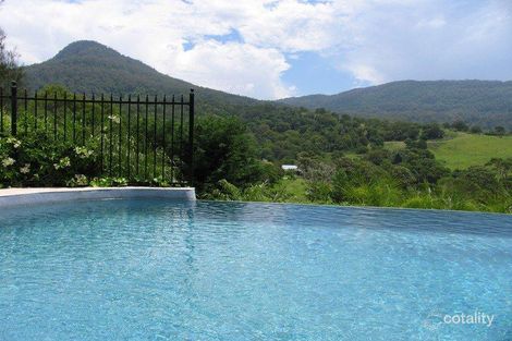 Property photo of 84 William James Drive Mount Kembla NSW 2526