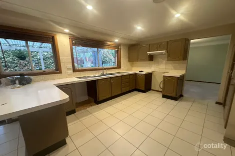 Property photo of 5 Adey Place Castle Hill NSW 2154