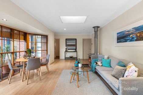 Property photo of 30 Newham Grove Ormond VIC 3204