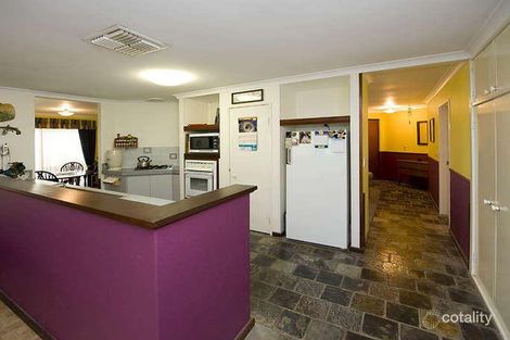 Property photo of 6 Banyo Court Maddington WA 6109