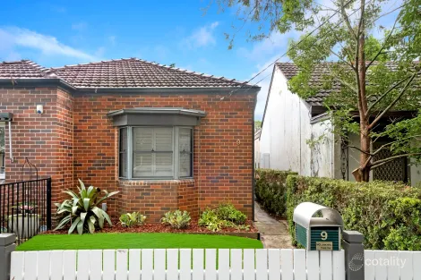 9 Carshalton St, Croydon, NSW 2132