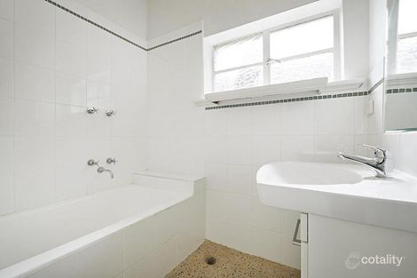 Property photo of 3/16 Charnwood Road St Kilda VIC 3182