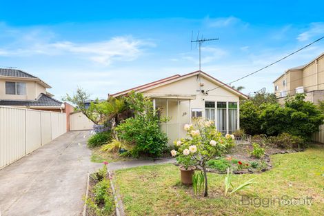 Property photo of 14 Curtin Court Maidstone VIC 3012