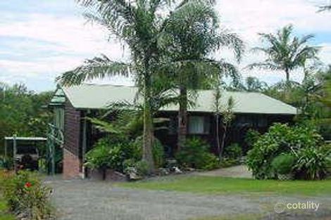 Property photo of 90 Seabreeze Parade Green Point NSW 2428