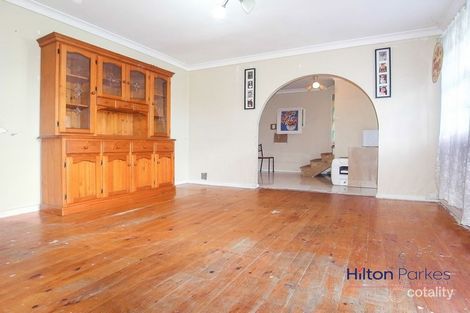Property photo of 252 Carlisle Avenue Dharruk NSW 2770