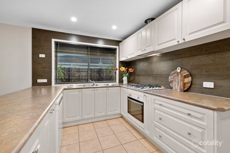 Property photo of 6 Lady Penrhyn Close Cranbourne West VIC 3977