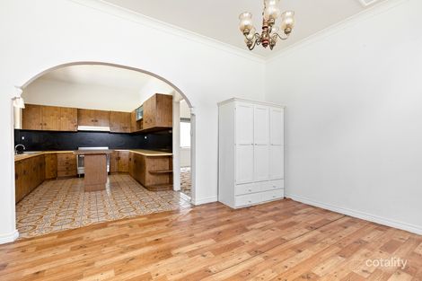 Property photo of 10 Henry Street Seddon VIC 3011