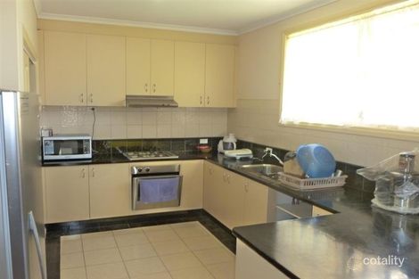 Property photo of 32 Homebush Road Cairnlea VIC 3023