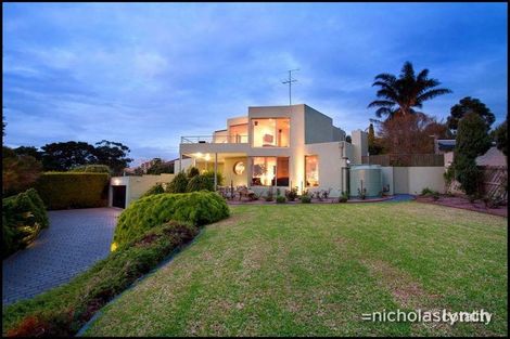 Property photo of 5 Otaria Street Mount Eliza VIC 3930