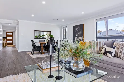 Property photo of 15 Seiberi Close Blackheath NSW 2785