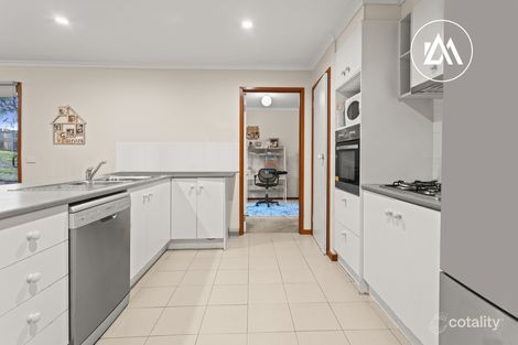 Property photo of 44 Fingal Drive Frankston VIC 3199